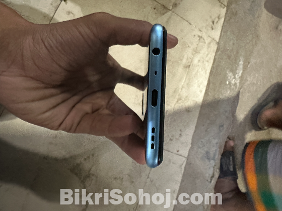 রিয়েলমি 9i